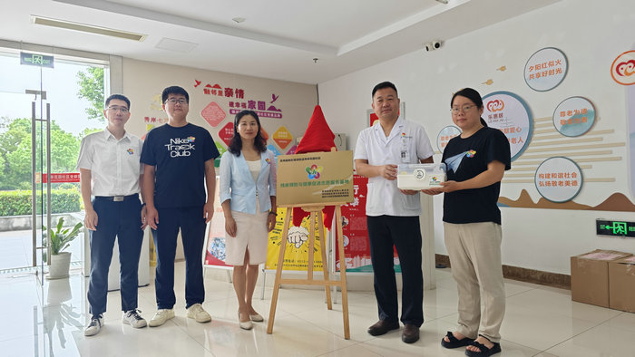 我院助老助残义诊科普活动走进秀岸花园2.jpg